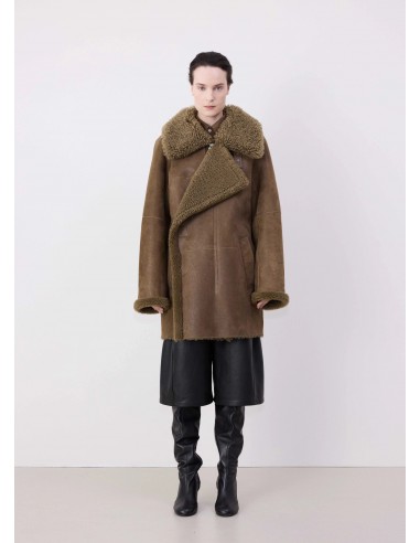 ASYMMETRICAL SHEARLING COAT pas cher