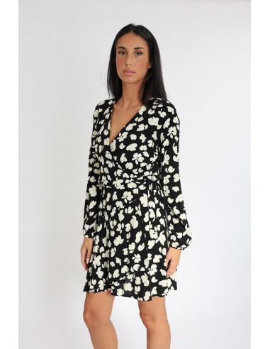 ROBE COURTE CARMEN NOIR/BLANC Profitez des Offres !